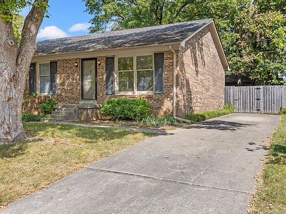 2nd image of 3933 Weber Way