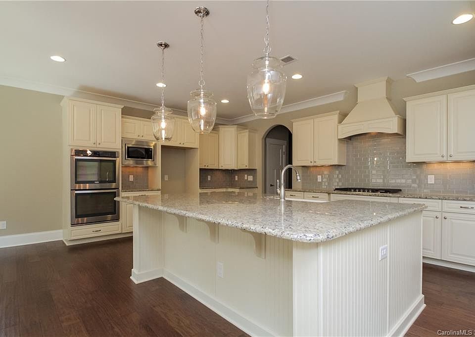 1st image of 7323 Bay Cove Ct #234