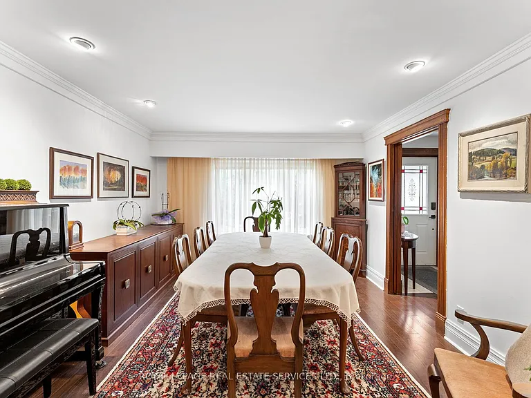 24 Mann Ave — Photo 10