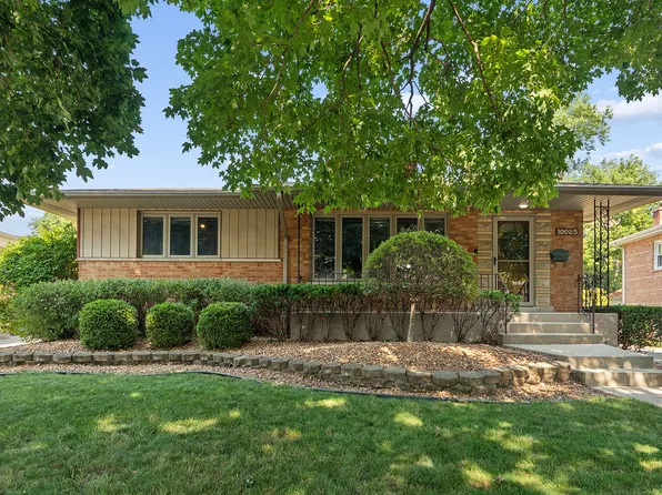 10025 S 53rd Ave, Oak Lawn, IL 60453