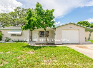 7034 Parrot Dr, Port Richey, FL 34668
