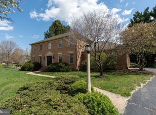 223 Buckfield Dr, Lititz, PA 17543