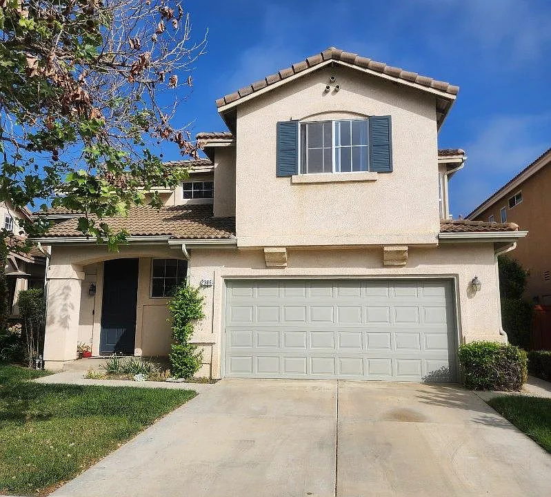 2386 Taos Ave