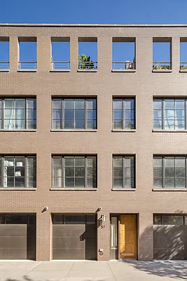 Sold by Compass | media 2