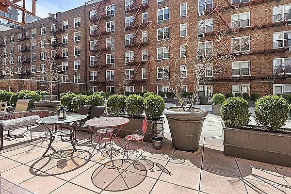 1st image of 25 W 13th St APT 2FN
