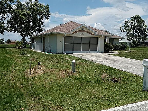 2nd image of 25046 Doredo Dr