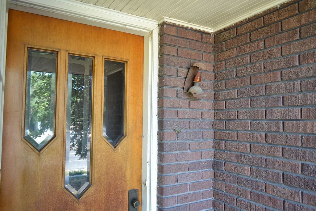 8671 S State St - Property Image