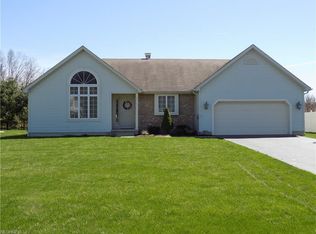 5867 Country Trl, Youngstown, OH 44515