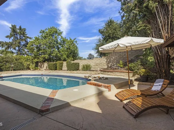 3766 Eddingham Ave, Calabasas, CA 91302