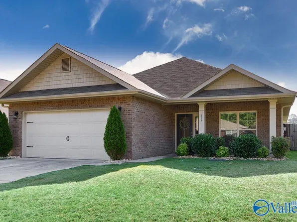 111 Clydesdale Ln, Harvest, AL 35749