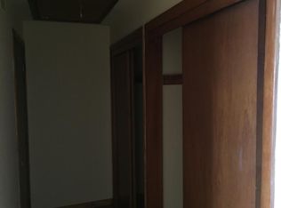 517 Old Town Rd, Bridgeport, CT 06606