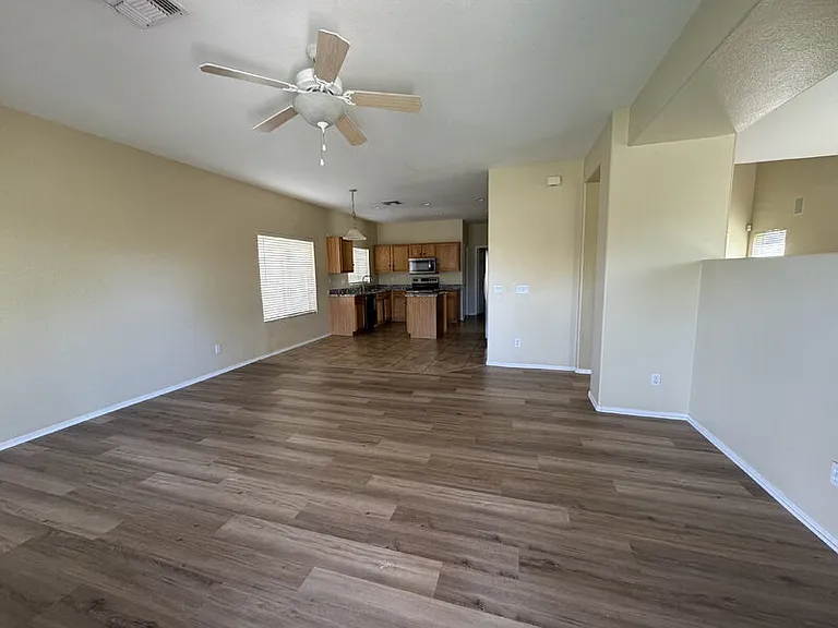 3543 W Steinbeck Ct — Photo 10