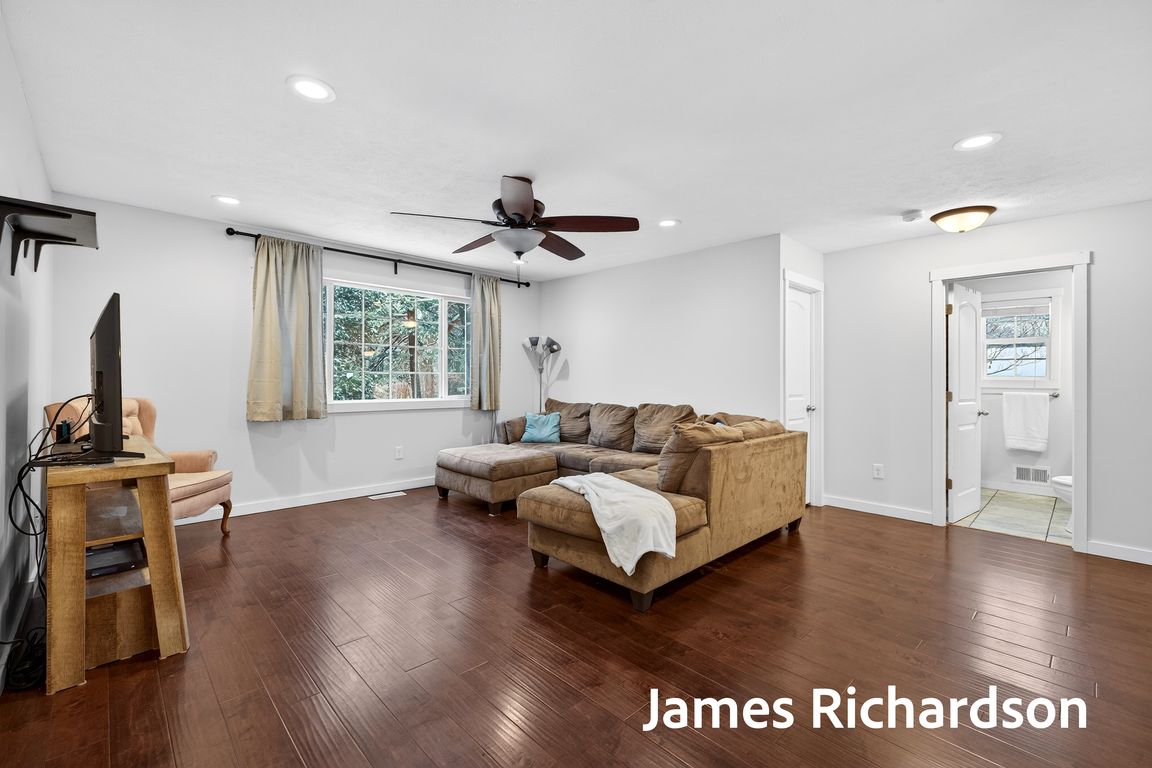 next background image