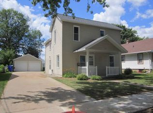 209 S Douglas St, Appleton, WI 54914