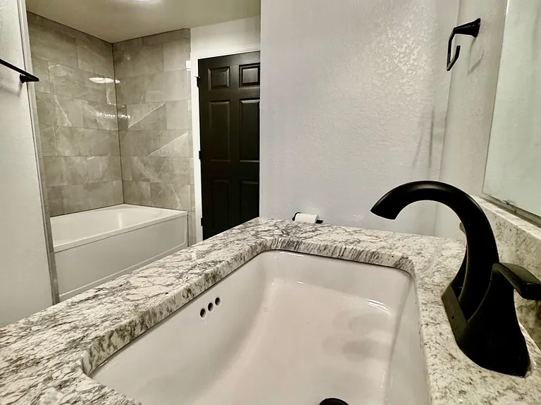 2801 Chancellorsville Dr #1012 — Photo 10