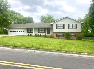 356 Flora Dr SW, Calhoun, GA 30701