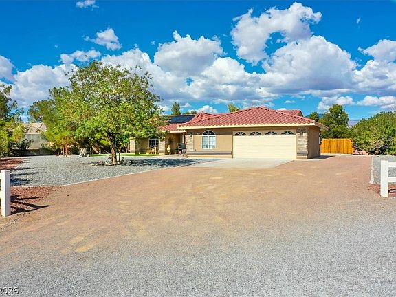 2nd image of 3101 Pebble Beach Ave