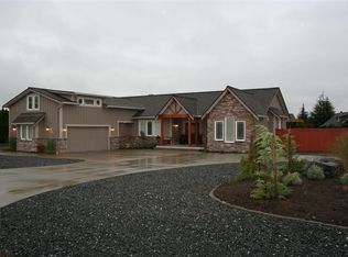8262 Quinault Rd, Blaine, WA 98230