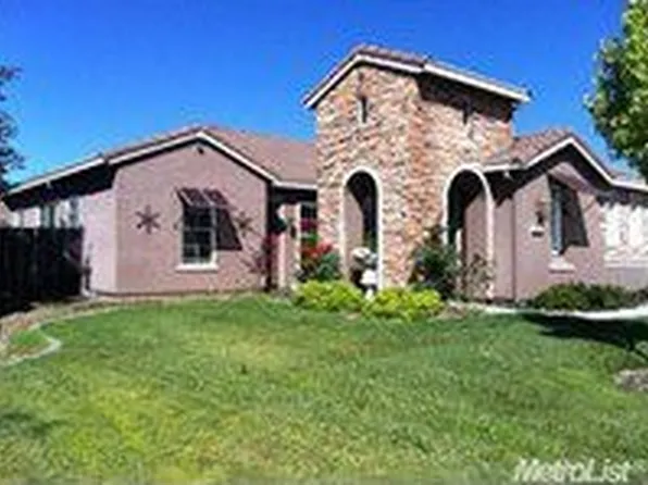 8282 Cabochon Way, Sacramento, CA 95829