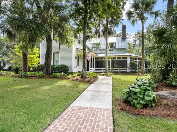 94 Thoms Creek Street, Bluffton, SC 29910