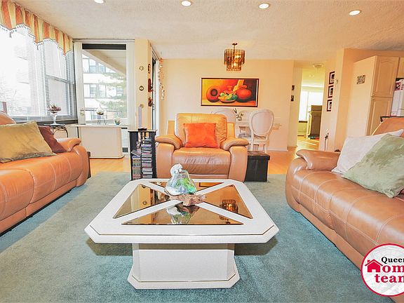 2nd image of 16240 9th Ave APT 3B