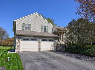 105 Plumeria Pl, Lancaster, PA 17602