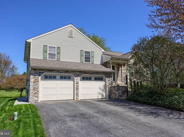 105 Plumeria Pl, Lancaster, PA 17602