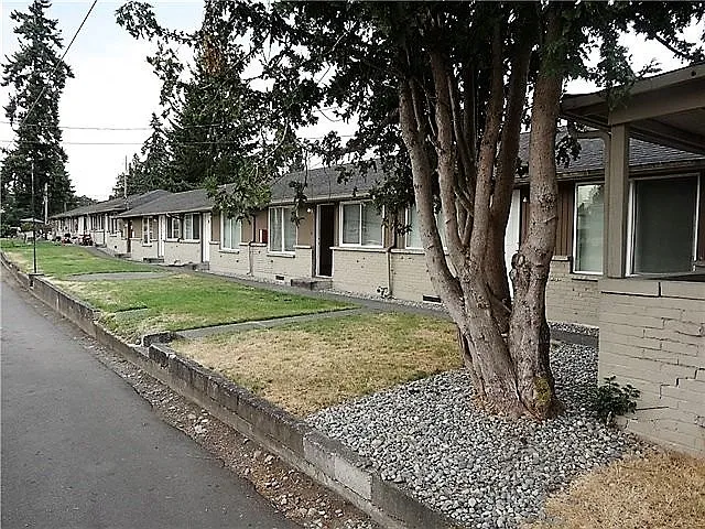Lochburn 8814-8815 — Photo 2