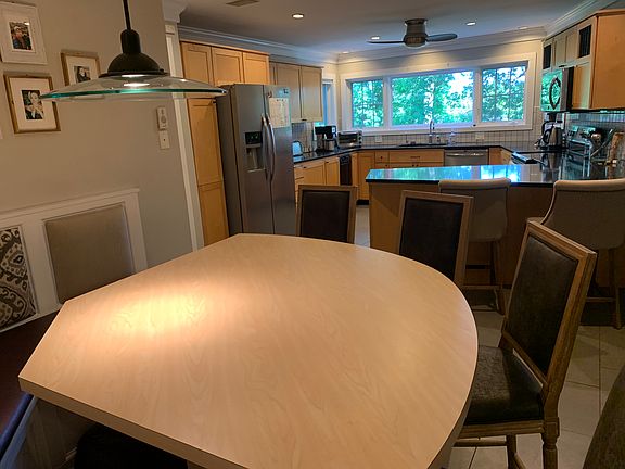 custom table and bench seats
