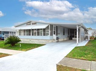 3921 Chris Dr, Zephyrhills, FL 33543