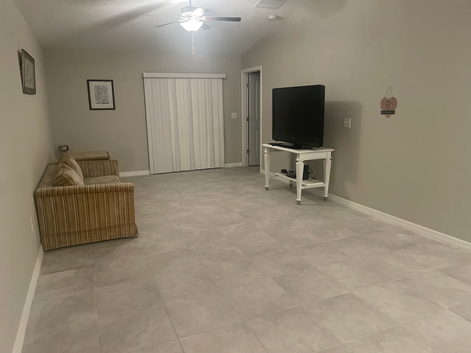 3 bed, 1334 sqft, $2,500 — Photo 2