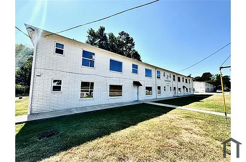 1800 W Oakwood St Photo 1