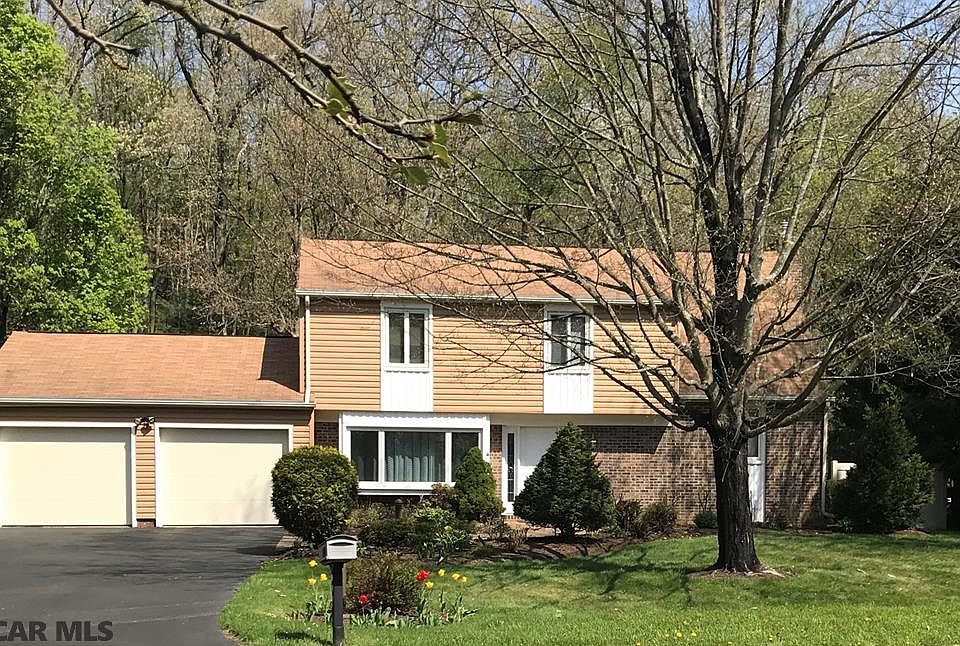 1st image of 475 Cricklewood Dr