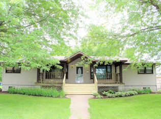 145 N Garfield St, Coal City, IL 60416