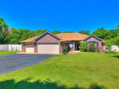 7705 Dripping Springs Ln, Oklahoma City, OK, 73150
