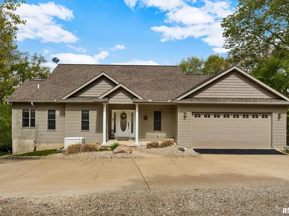 93 Timberline Pl, Dahinda, IL 61428