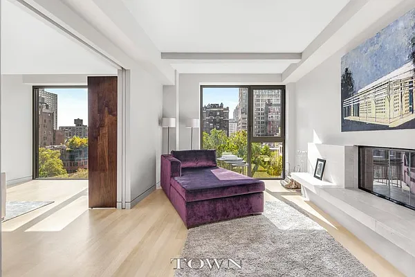 Rented by Town Residential | media 2