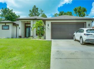 2809 15th St W, Lehigh Acres, FL 33971