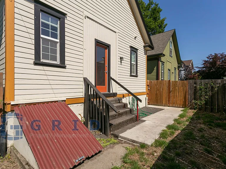 3922 N Michigan Ave — Photo 21