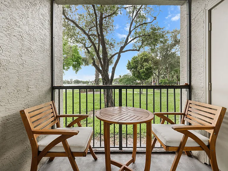 The Palms at Davie — Photo 14