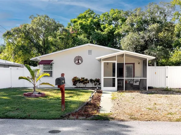 4540 49th Ave N, Saint Petersburg, FL 33714