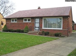 4589 Eastlane Dr, Brooklyn, OH 44144