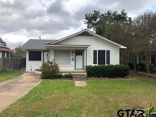 818 Howard St Photo 1