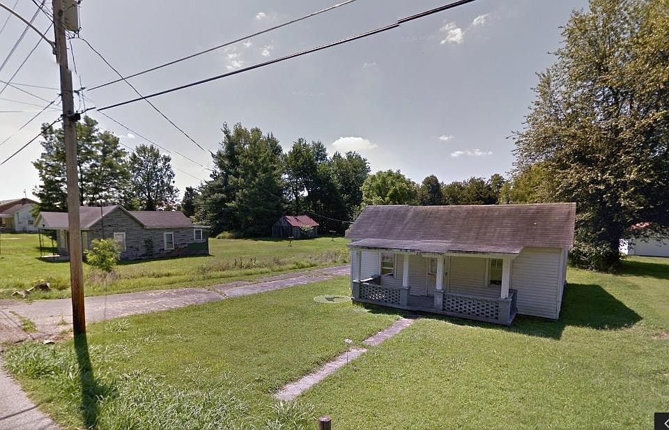 2nd image of 226 Simpson Ln