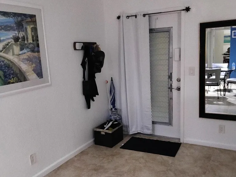 399 Brittany Dr #I — Photo 9