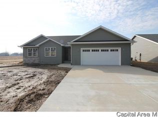 2432 Neil St, Springfield, IL 62702