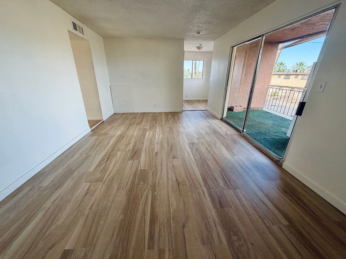 537 Kolson Cir — Photo 2