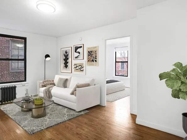 24 East 97th Street image 2 of 10