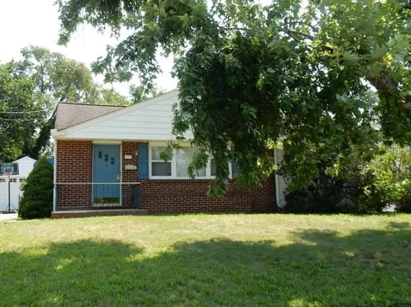 232 S Moore Ave, Barrington, NJ 08007