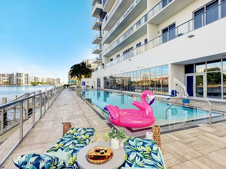 4010 S Ocean Dr #ID1227347P — Photo 23